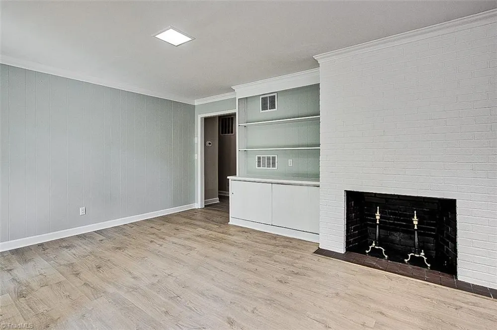 864 Parkview Street Asheboro, NC 27203