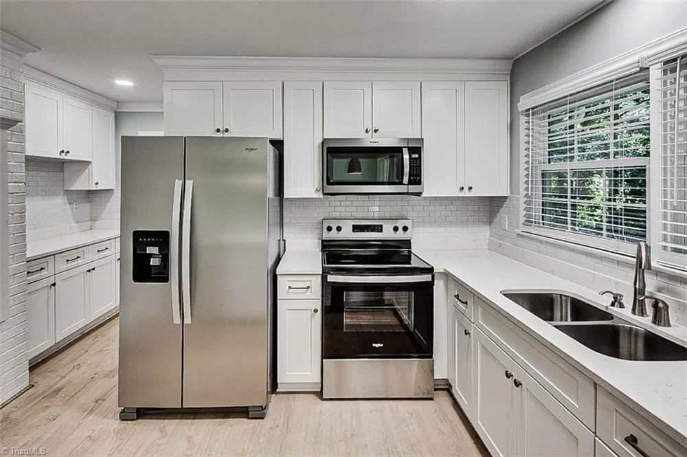 864 Parkview Street Asheboro, NC 27203