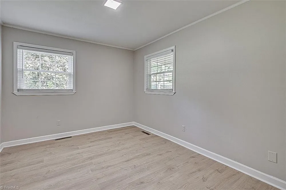 864 Parkview Street Asheboro, NC 27203