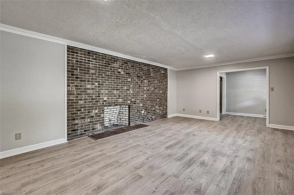 864 Parkview Street Asheboro, NC 27203