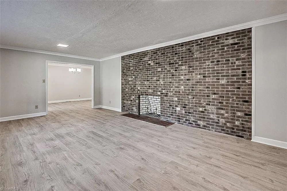 864 Parkview Street Asheboro, NC 27203