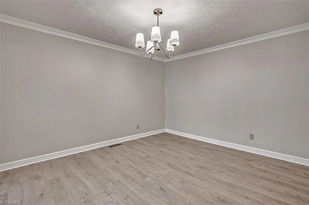 864 Parkview Street Asheboro, NC 27203