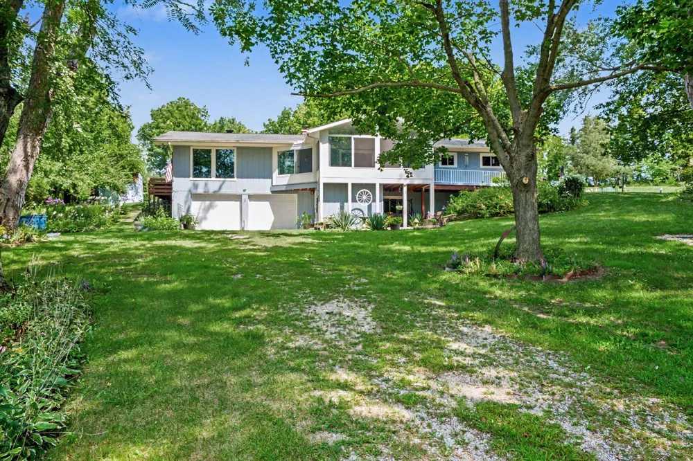 5953 Pokagon Road Berrien Township, MI 49103