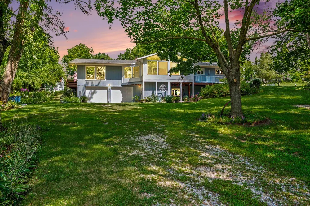 5953 Pokagon Road Berrien Township, MI 49103