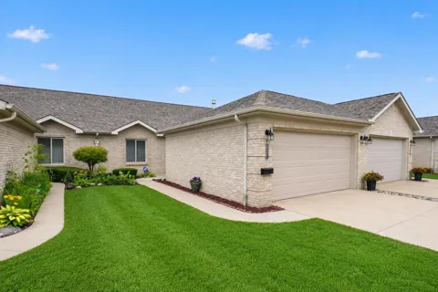35251 Silver Maple Drive