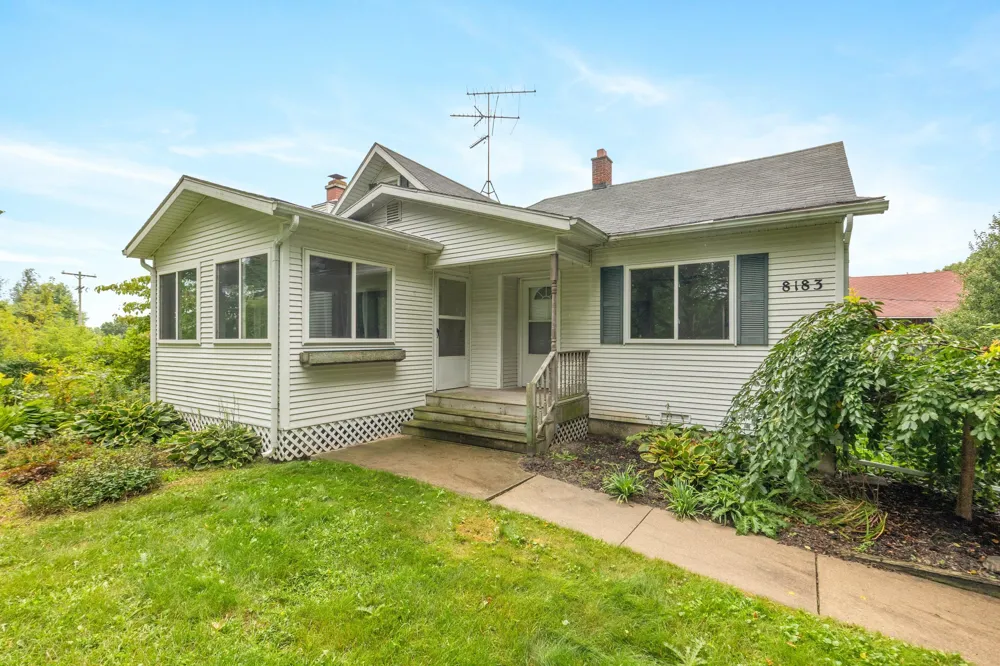 8183 Herrington Avenue NE Plainfield Charter Township, MI 49306