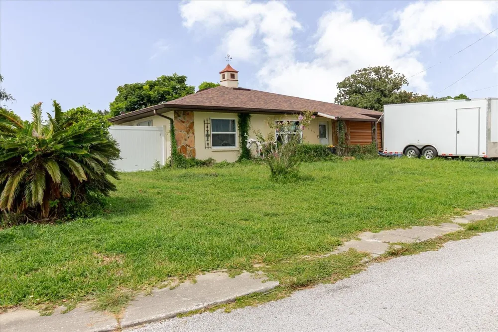 8513 BELLA VIADUCT Hudson, FL 34667