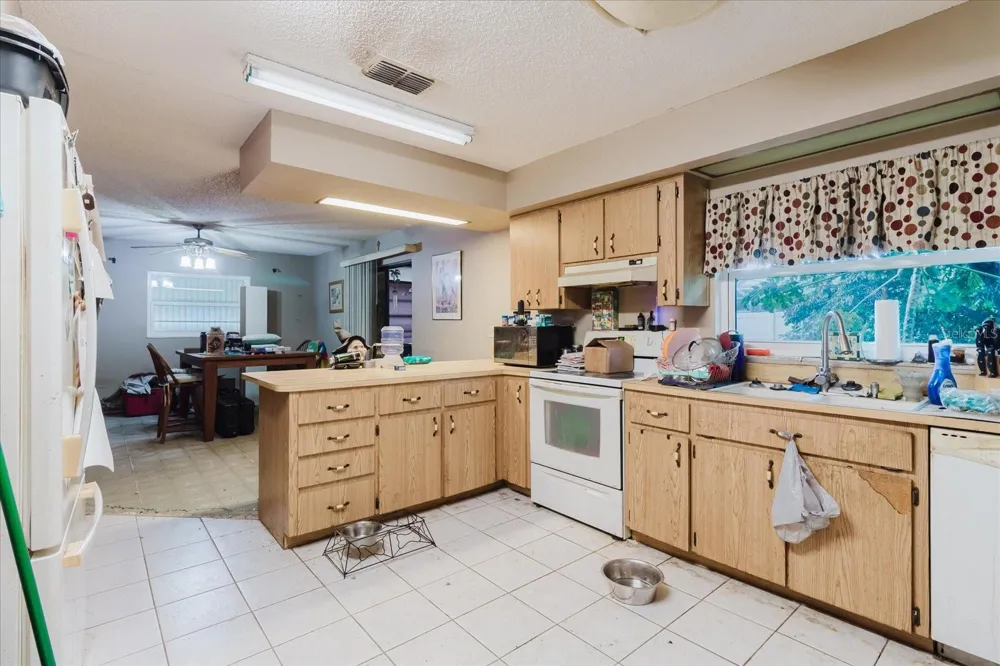 8513 BELLA VIADUCT Hudson, FL 34667
