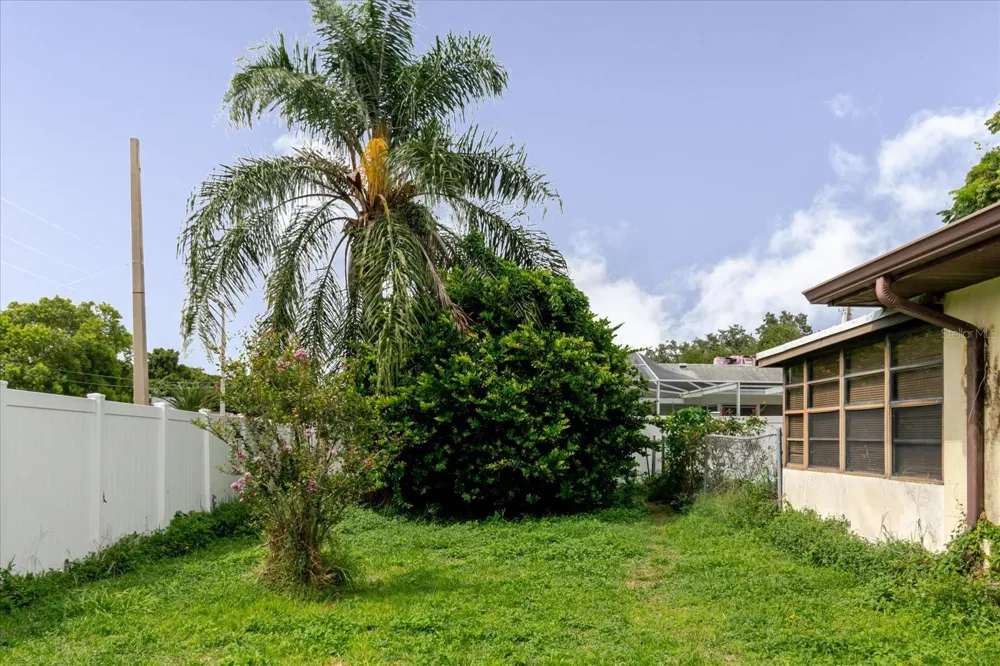 8513 BELLA VIADUCT Hudson, FL 34667