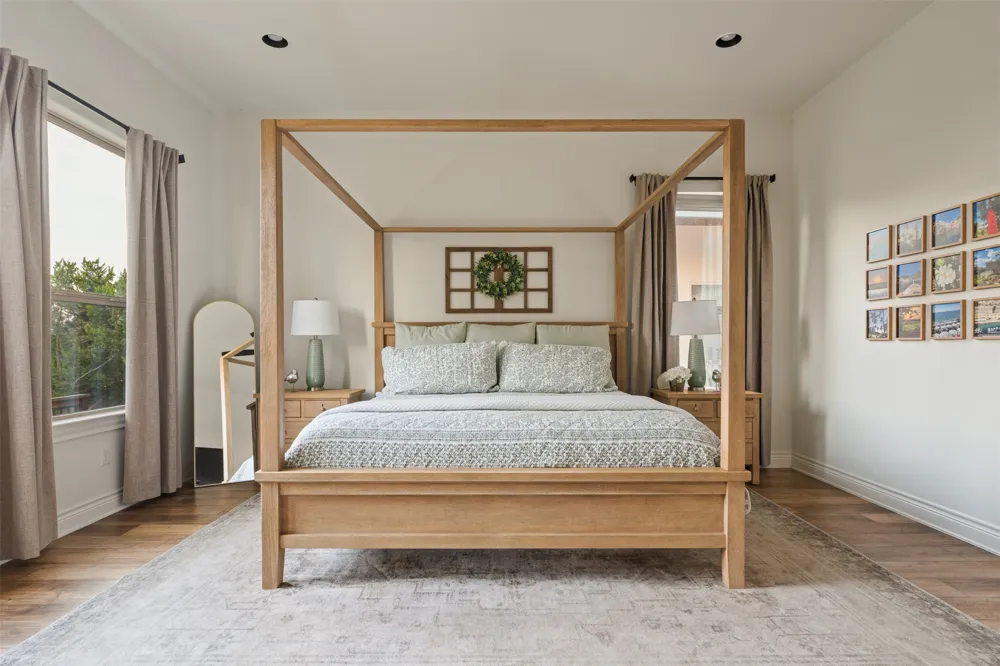 231 Gaucho Way Dripping Springs, TX 78620