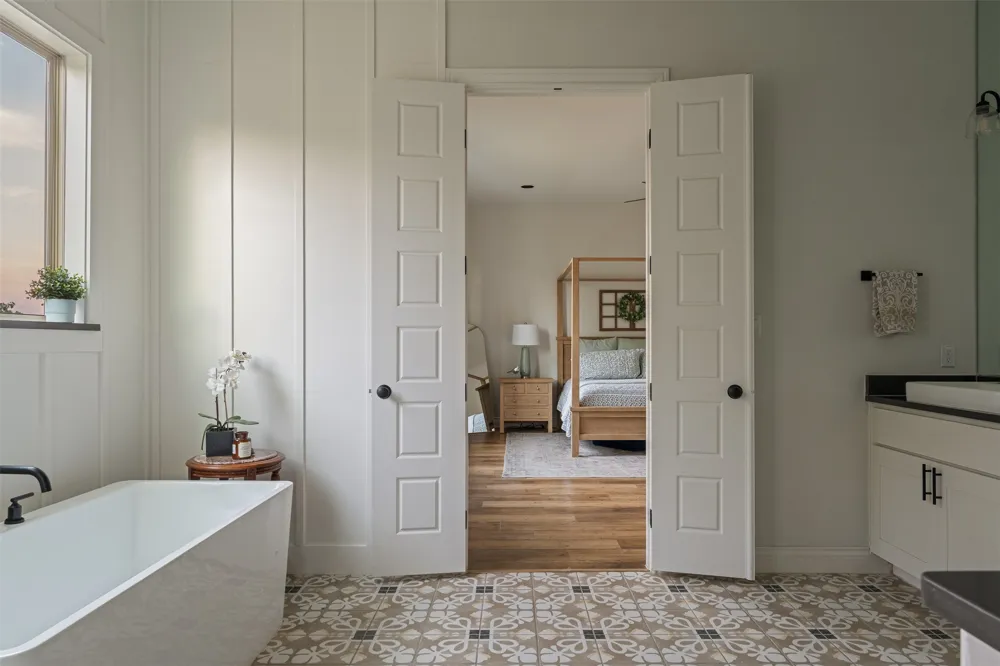 231 Gaucho Way Dripping Springs, TX 78620