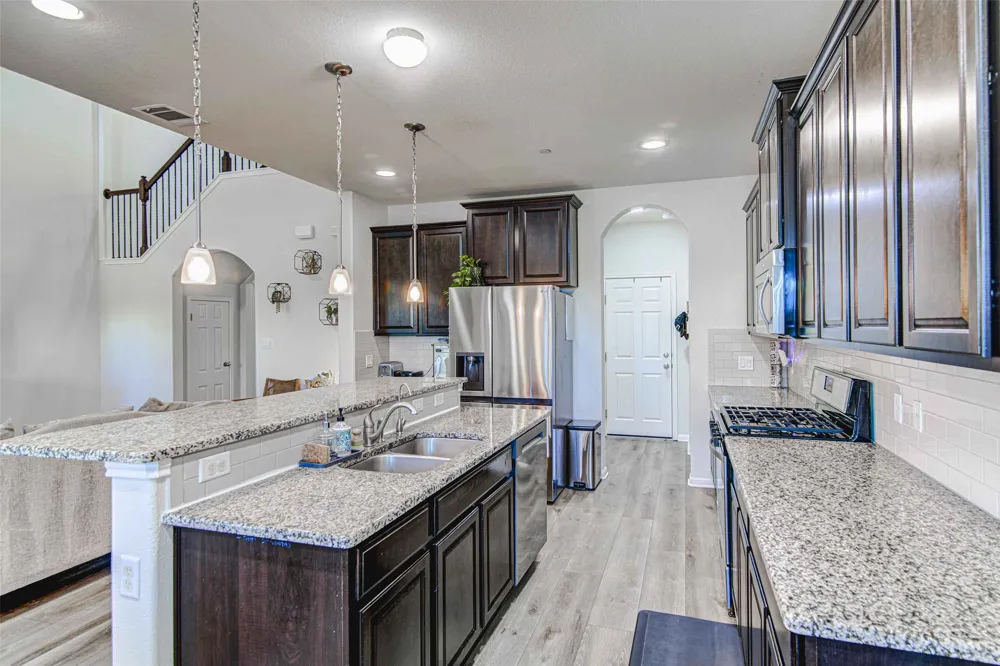 2214 S Lakeline Boulevard #417 Cedar Park, TX 78613