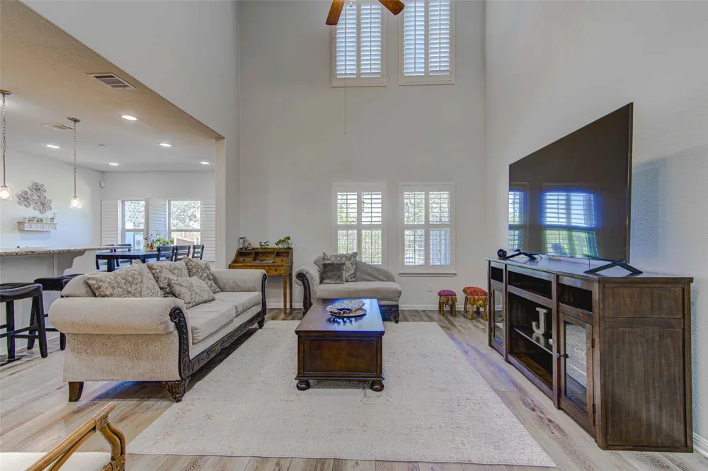 2214 S Lakeline Boulevard #417 Cedar Park, TX 78613