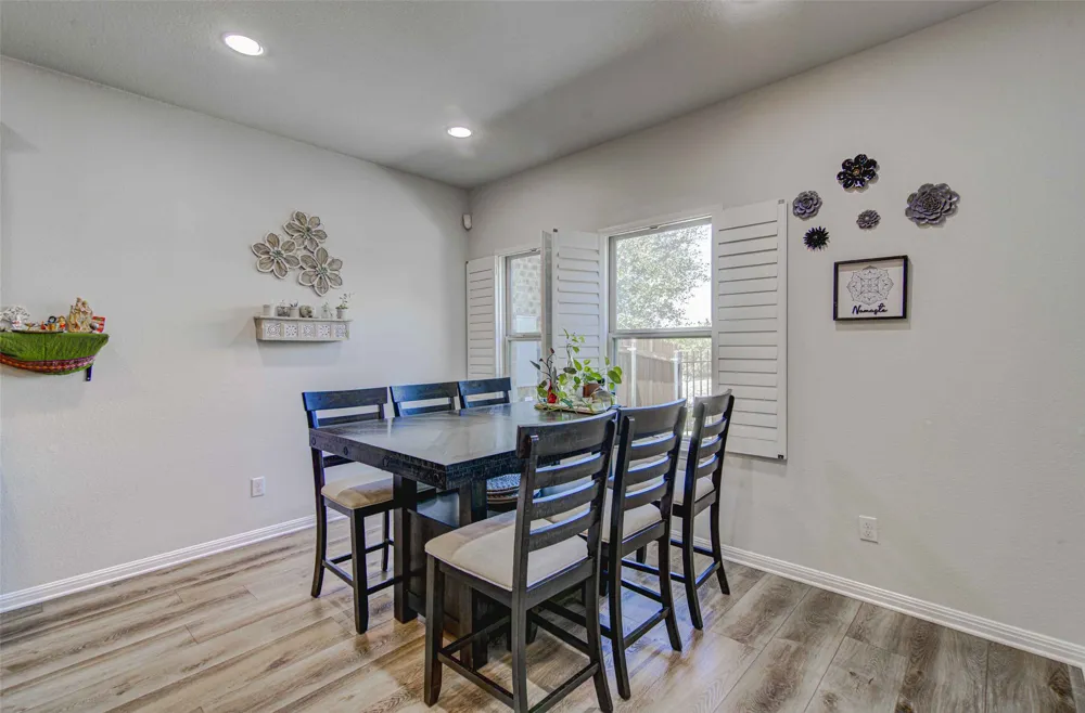 2214 S Lakeline Boulevard #417 Cedar Park, TX 78613