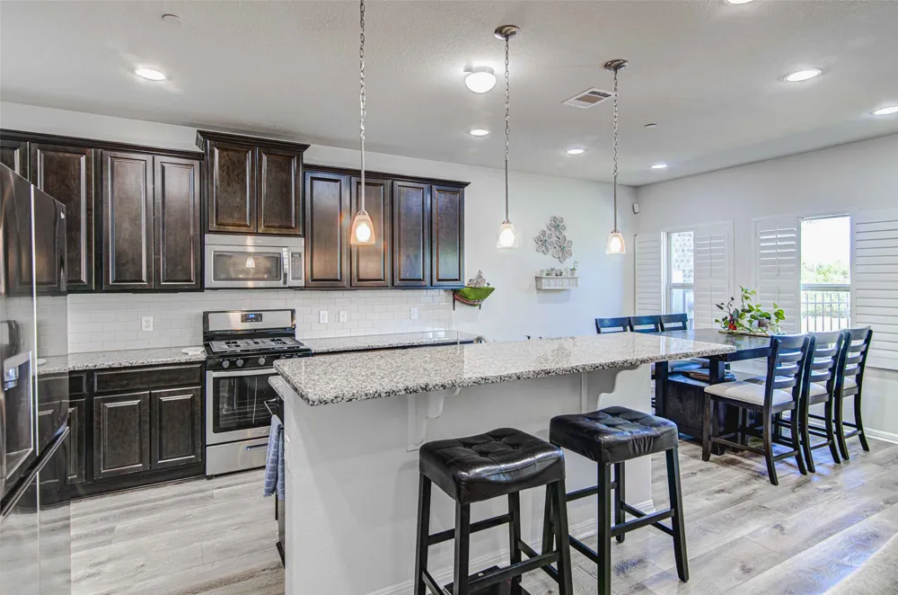 2214 S Lakeline Boulevard #417 Cedar Park, TX 78613
