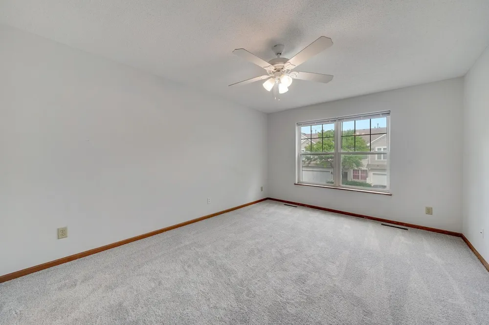 966 Princeton Avenue Shakopee, MN 55379