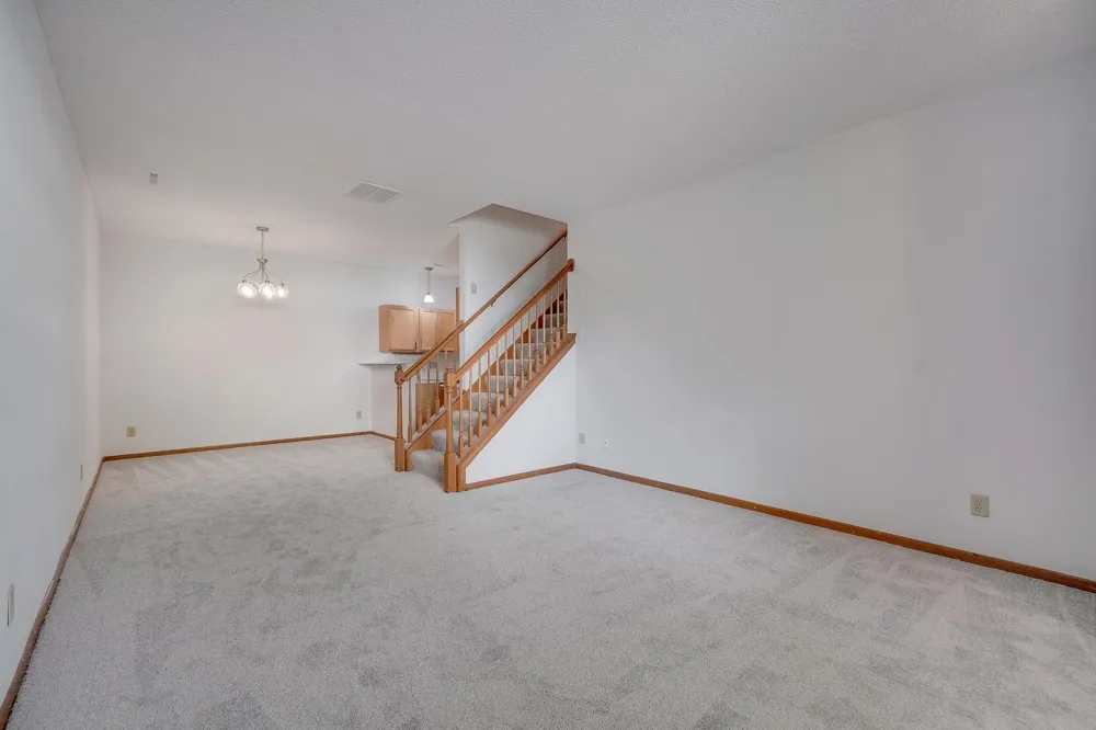 966 Princeton Avenue Shakopee, MN 55379