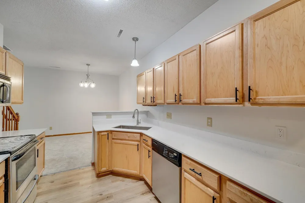 966 Princeton Avenue Shakopee, MN 55379