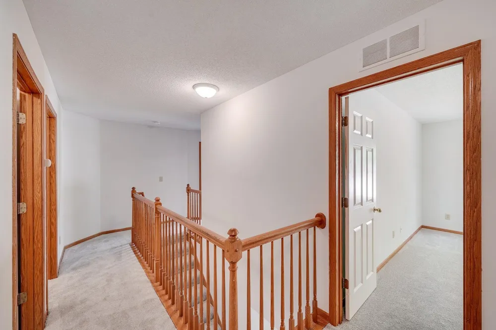 966 Princeton Avenue Shakopee, MN 55379