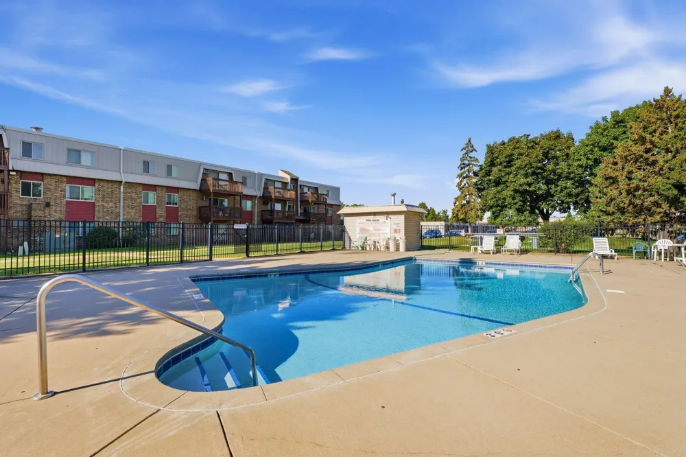 14630 Garrett Avenue #613 Apple Valley, MN 55124