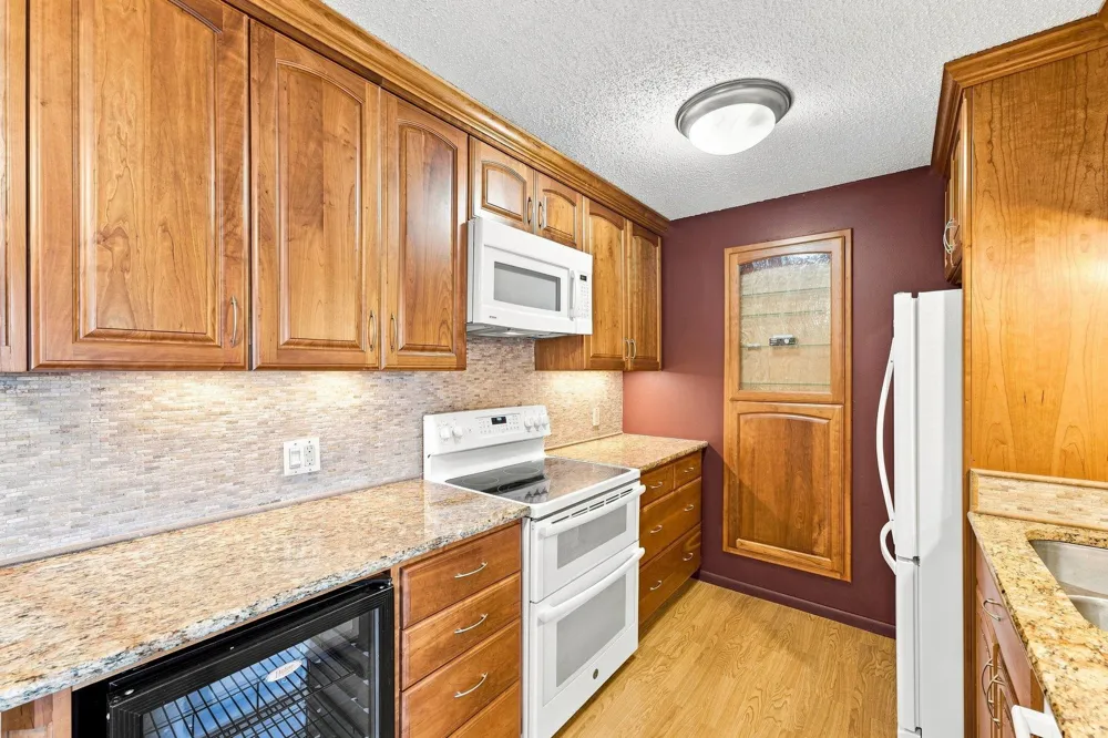 14630 Garrett Avenue #613 Apple Valley, MN 55124