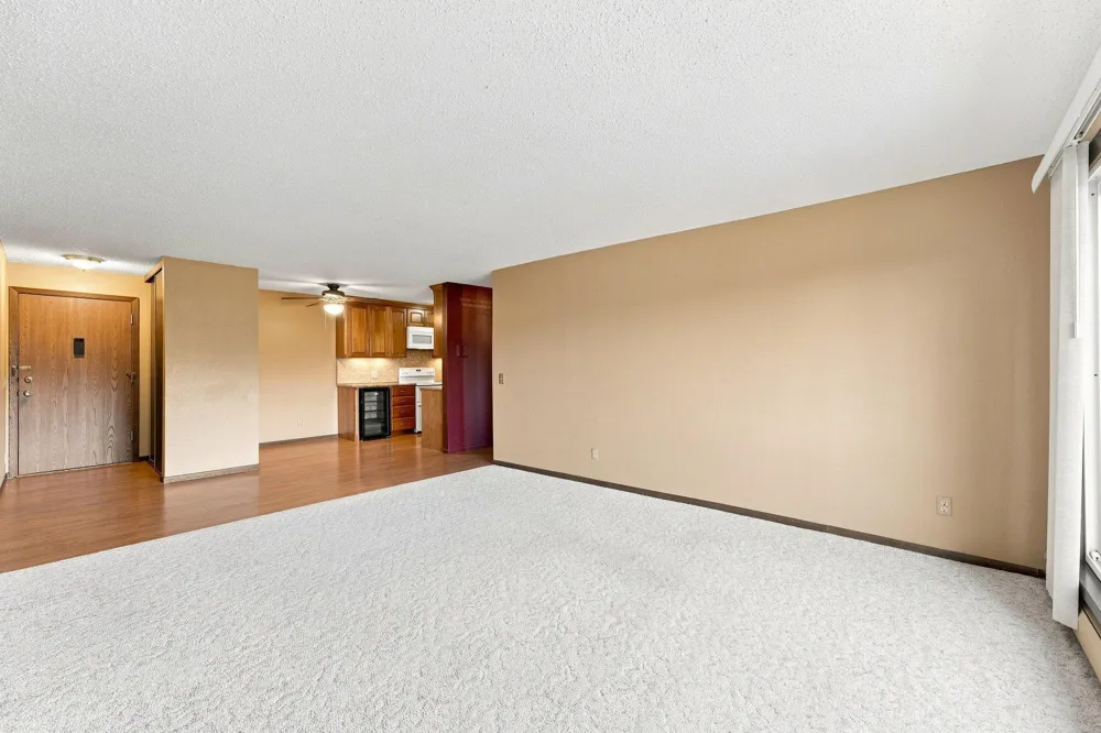 14630 Garrett Avenue #613 Apple Valley, MN 55124