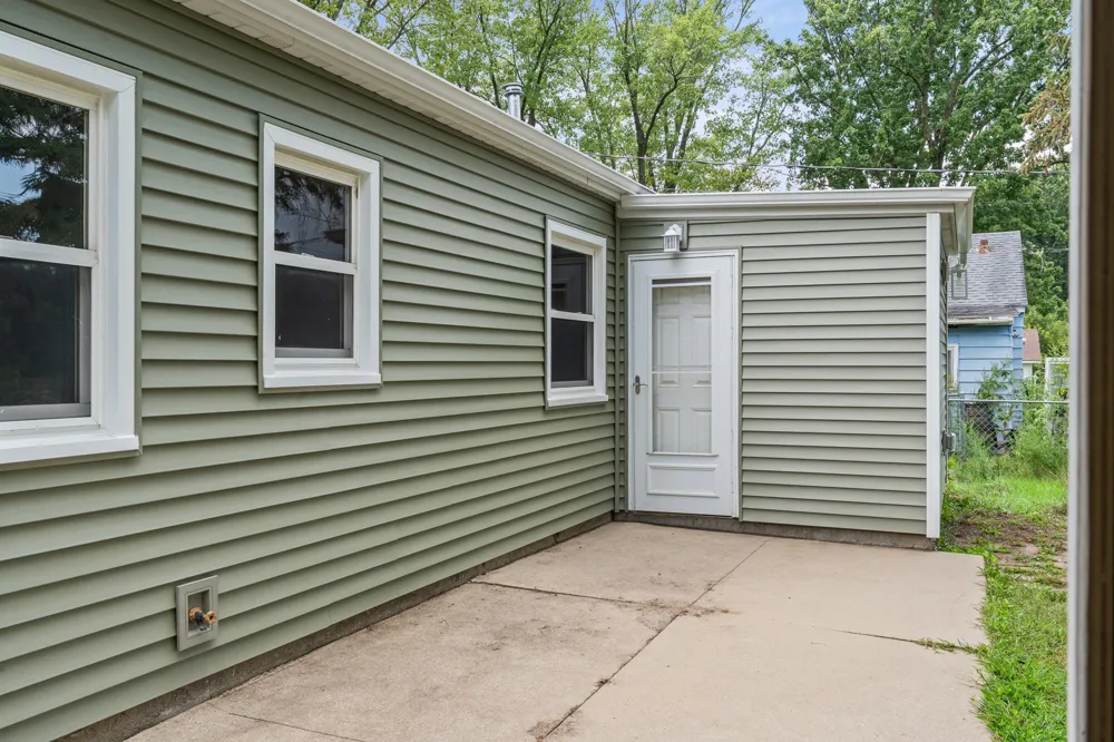 2709 Markay Street SE Rochester, MN 55904