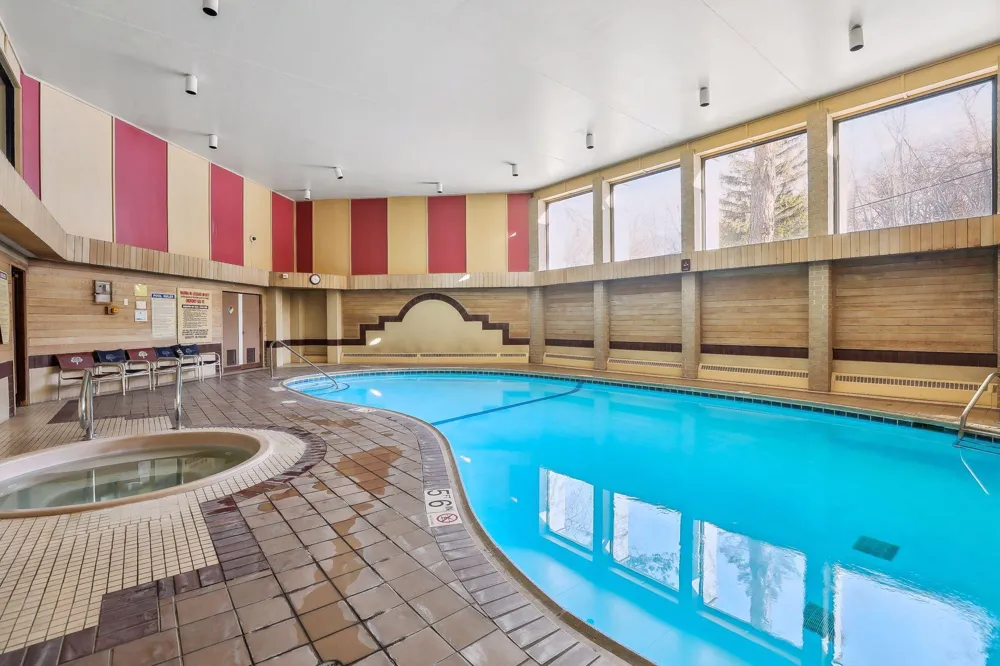 6710 Vernon Avenue S #406 Edina, MN 55436