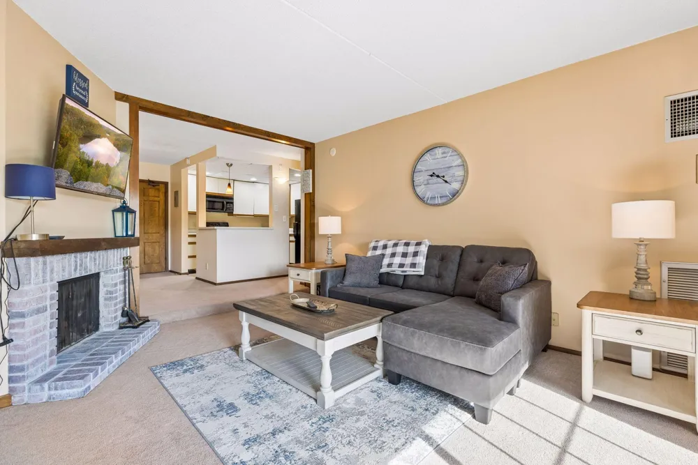 6710 Vernon Avenue S #406 Edina, MN 55436