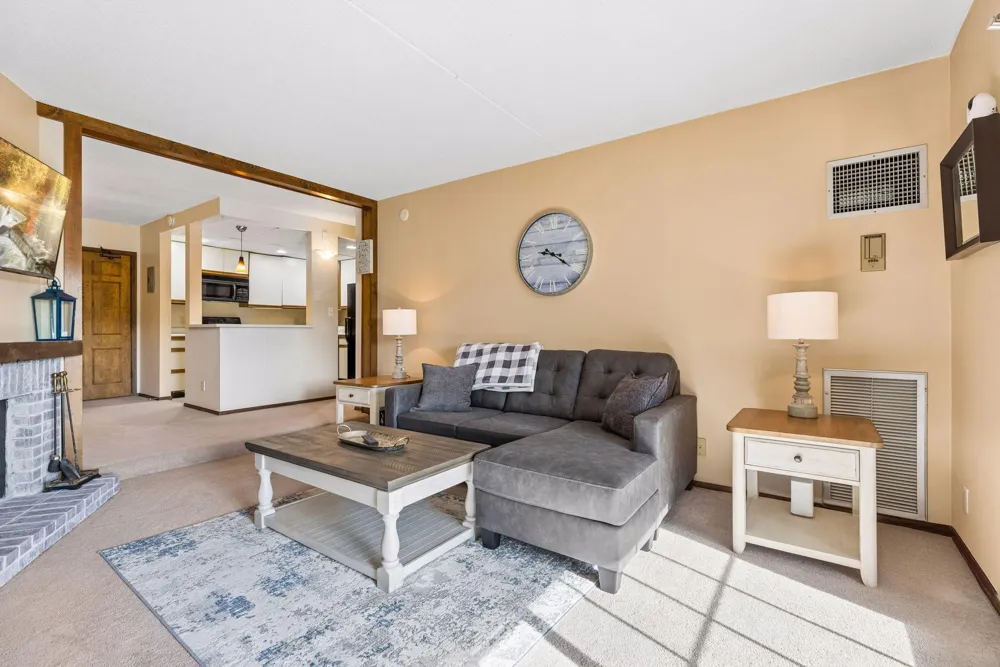 6710 Vernon Avenue S #406 Edina, MN 55436