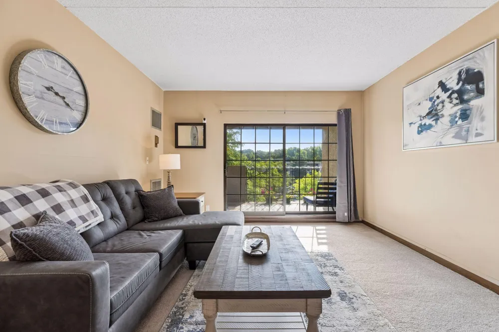 6710 Vernon Avenue S #406 Edina, MN 55436