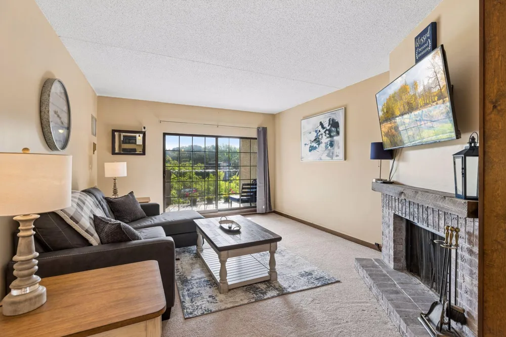 6710 Vernon Avenue S #406 Edina, MN 55436