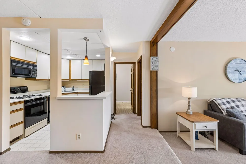 6710 Vernon Avenue S #406 Edina, MN 55436