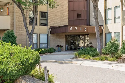6710 Vernon Avenue S #406