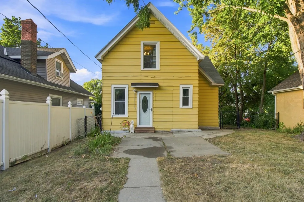 190 Annapolis Street E West Saint Paul, MN 55118