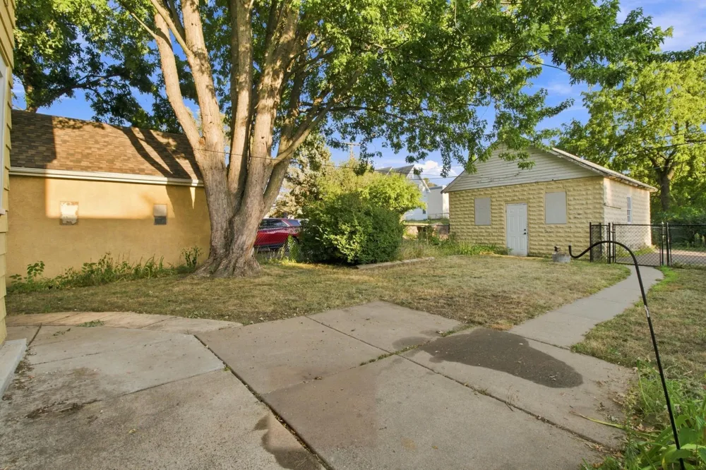 190 Annapolis Street E West Saint Paul, MN 55118