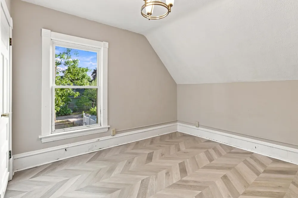 190 Annapolis Street E West Saint Paul, MN 55118
