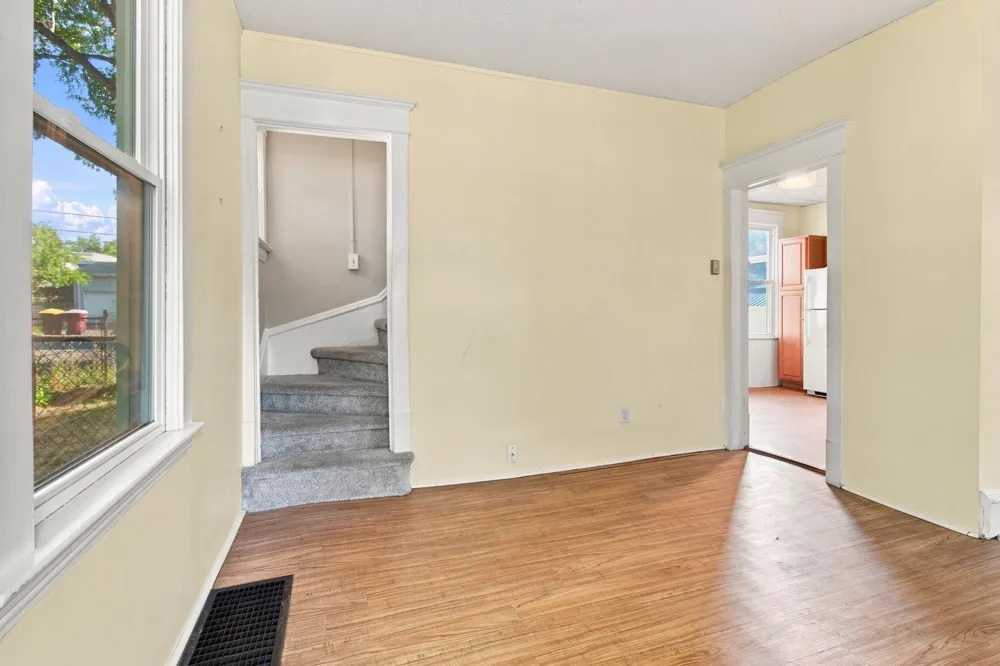 190 Annapolis Street E West Saint Paul, MN 55118