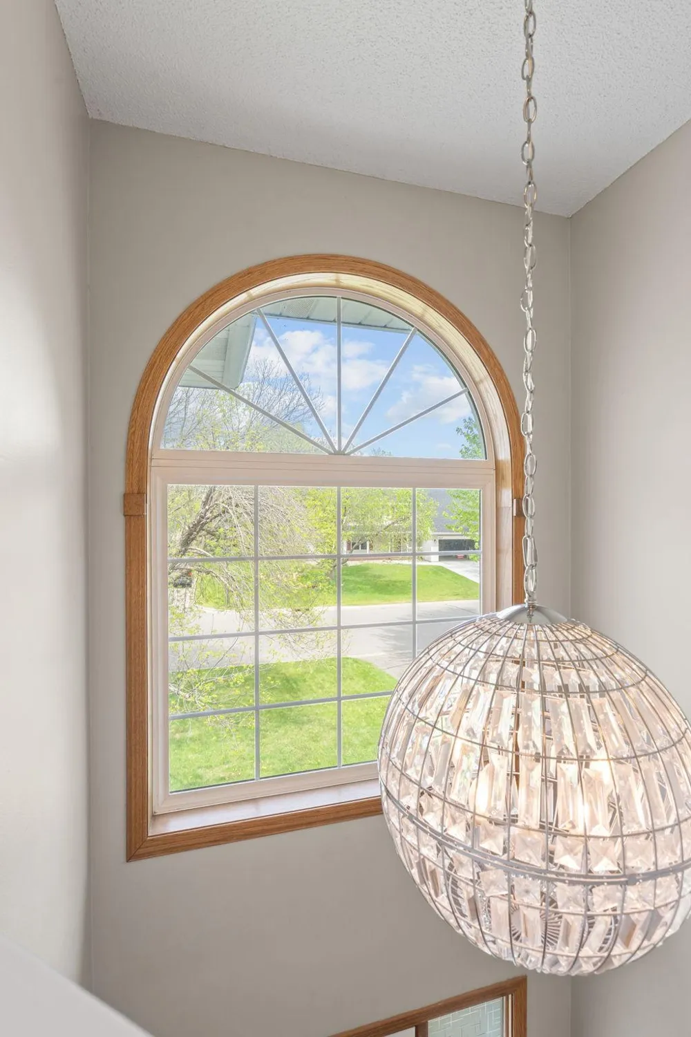 8018 Greenbriar Lane Woodbury, MN 55125