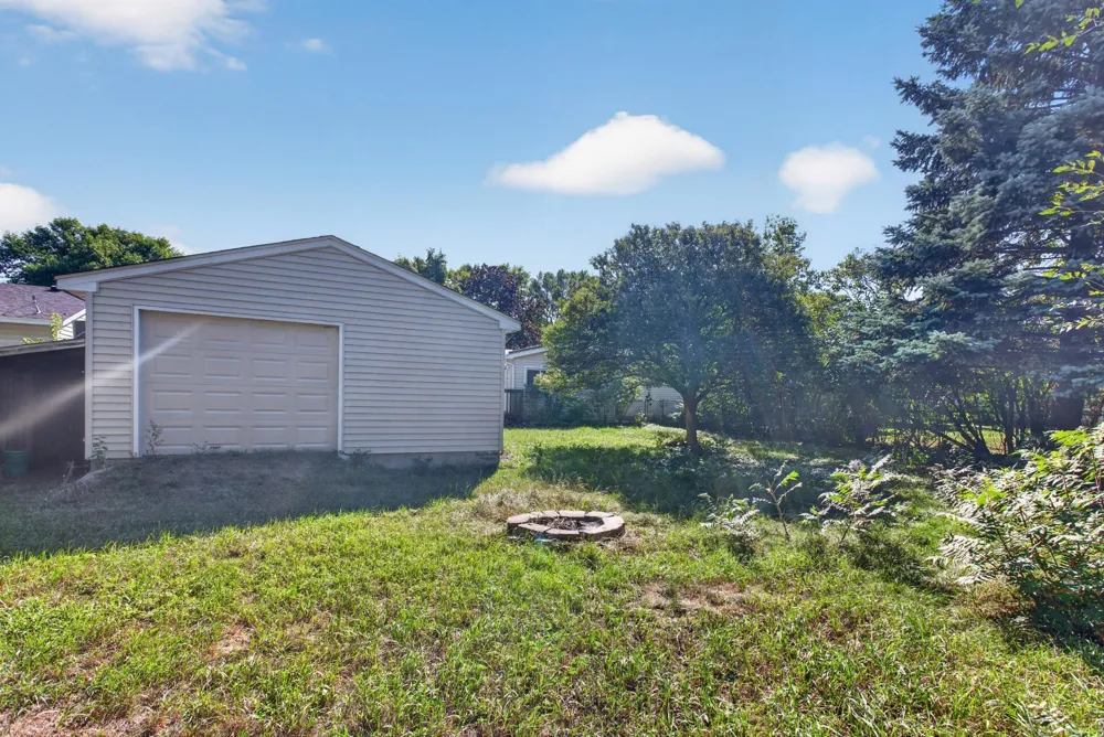 9636 Heath Avenue S Cottage Grove, MN 55016
