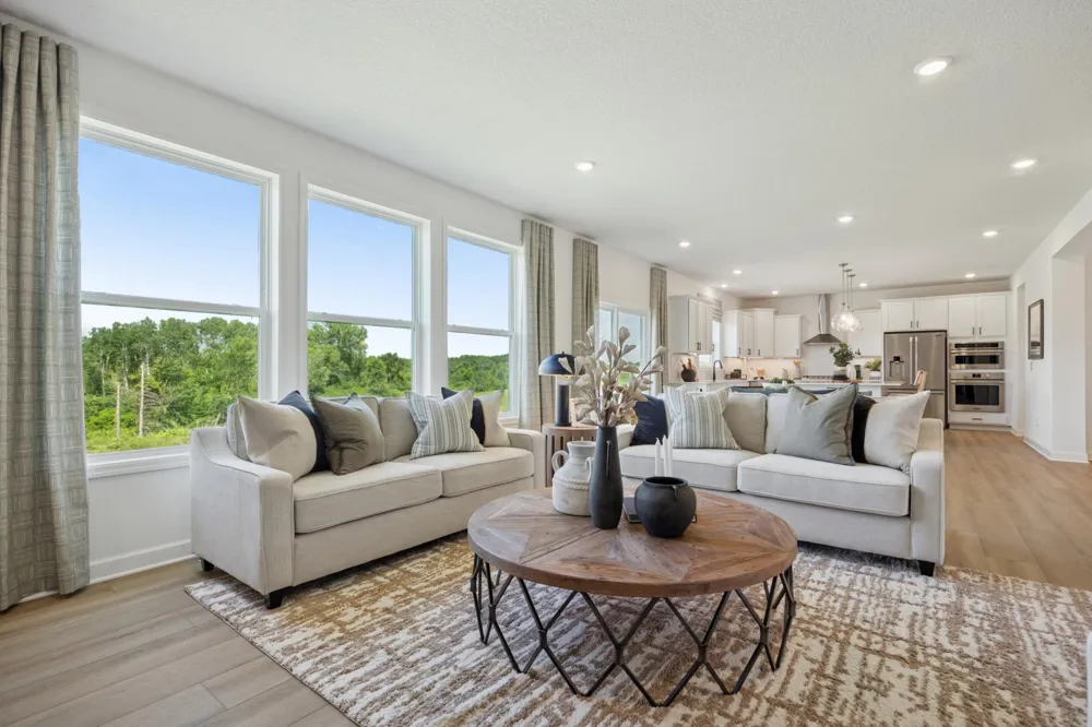 18357 Huntley Trail Lakeville, MN 55044
