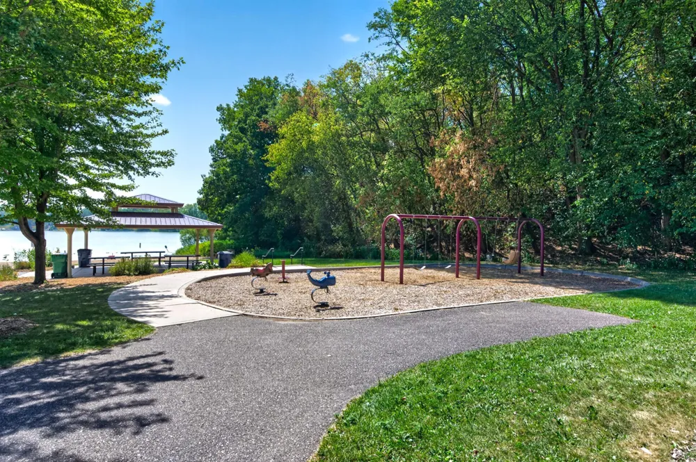 245 17th Avenue NW New Brighton, MN 55112