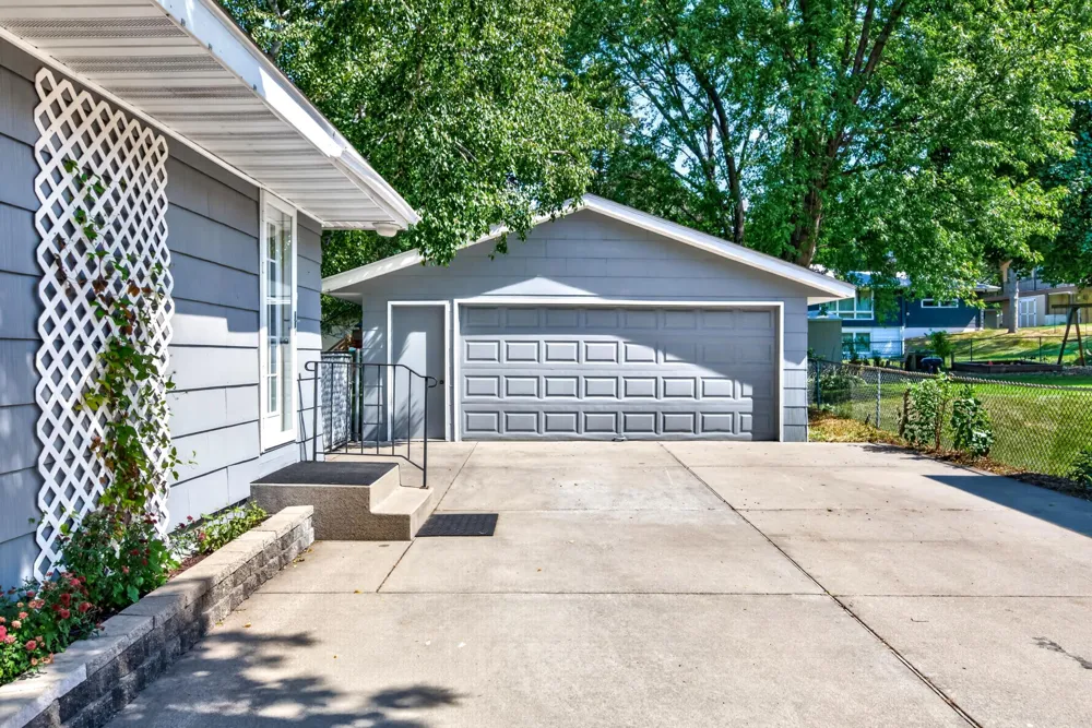 245 17th Avenue NW New Brighton, MN 55112