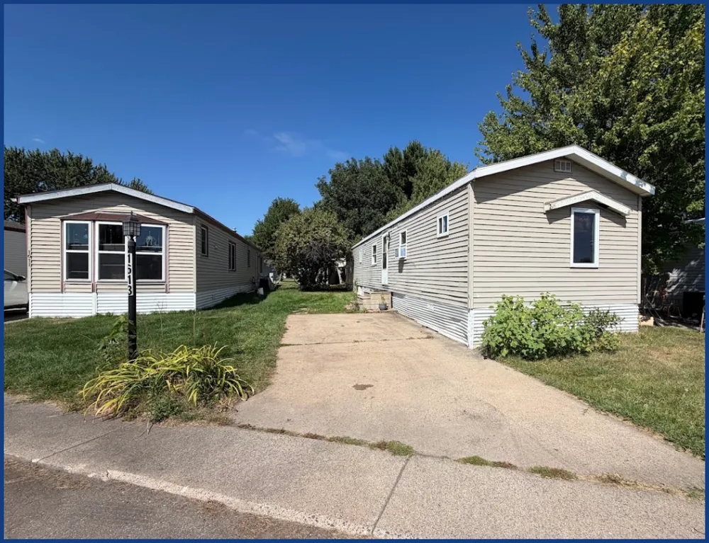 1613 Deerwood Drive NE Ham Lake, MN 55304
