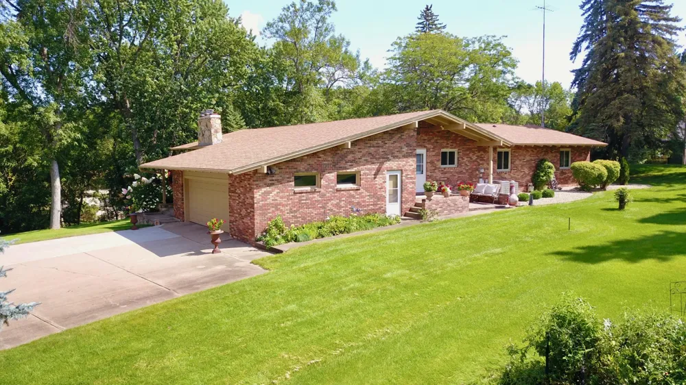 1800 Linda Lane Saint Cloud, MN 56301