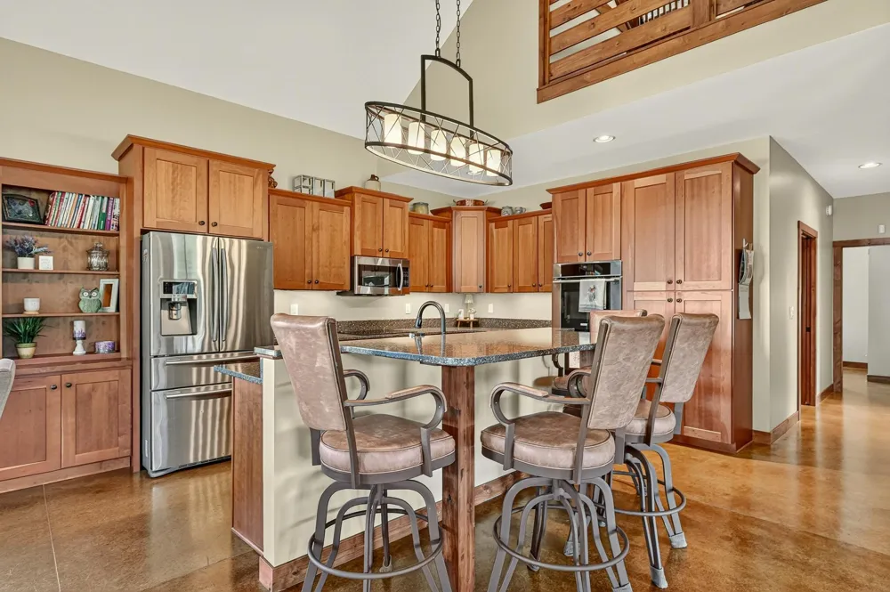 4459 130th Street NW Mazeppa, MN 55956