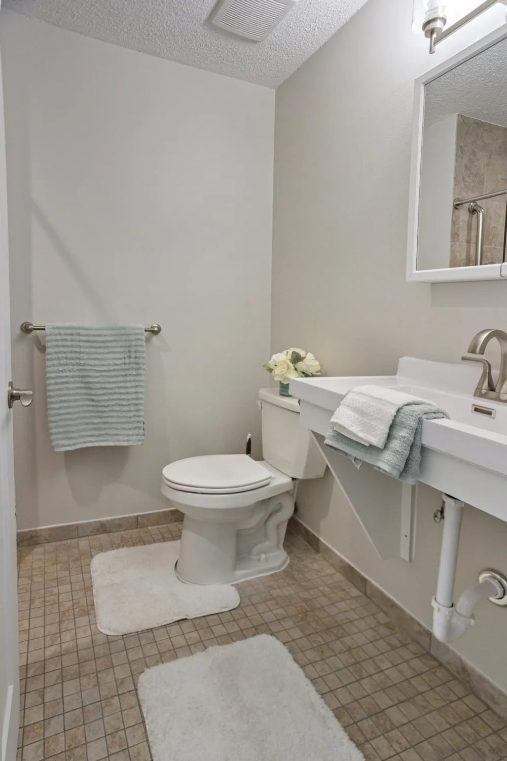 13025 Eldorado Street NE Blaine, MN 55449