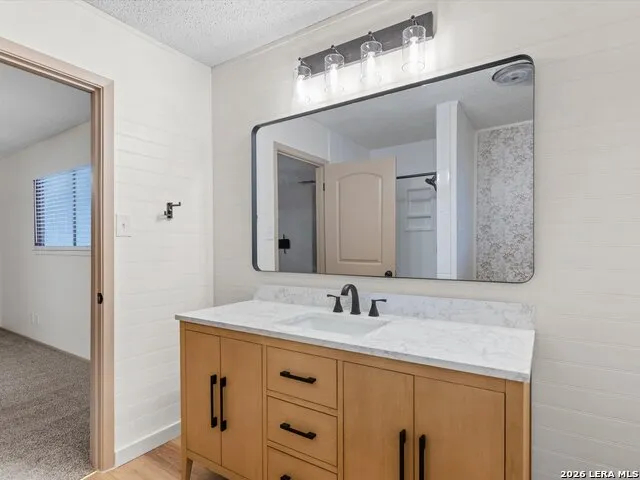 102 Mossridge Universal City, TX 78148