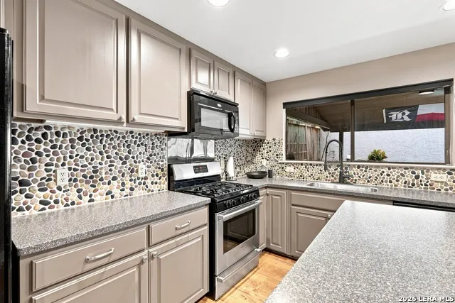 8000 Donore Pl #62 San Antonio, TX 78229