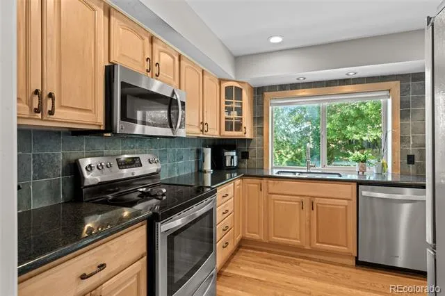 8092 Newland Court Arvada, CO 80003